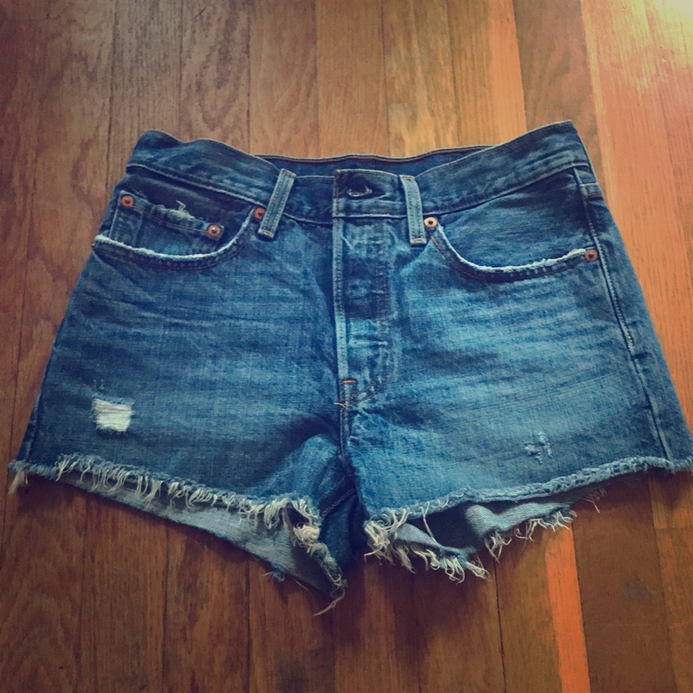The best cut off Levi’s 501